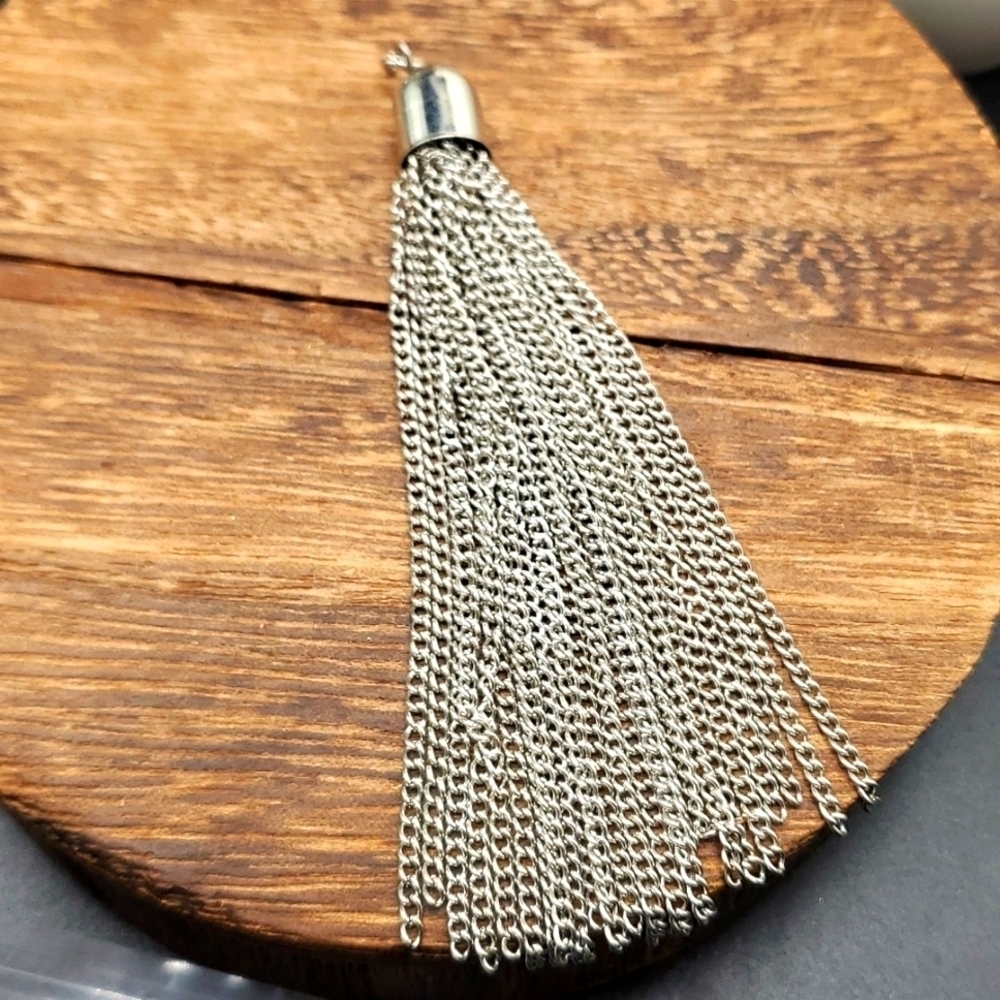 Hollywood fringe tassel chainmail‎ pendant